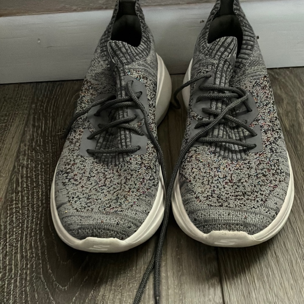 Sketchers-air cooled, big girl size 5.5.